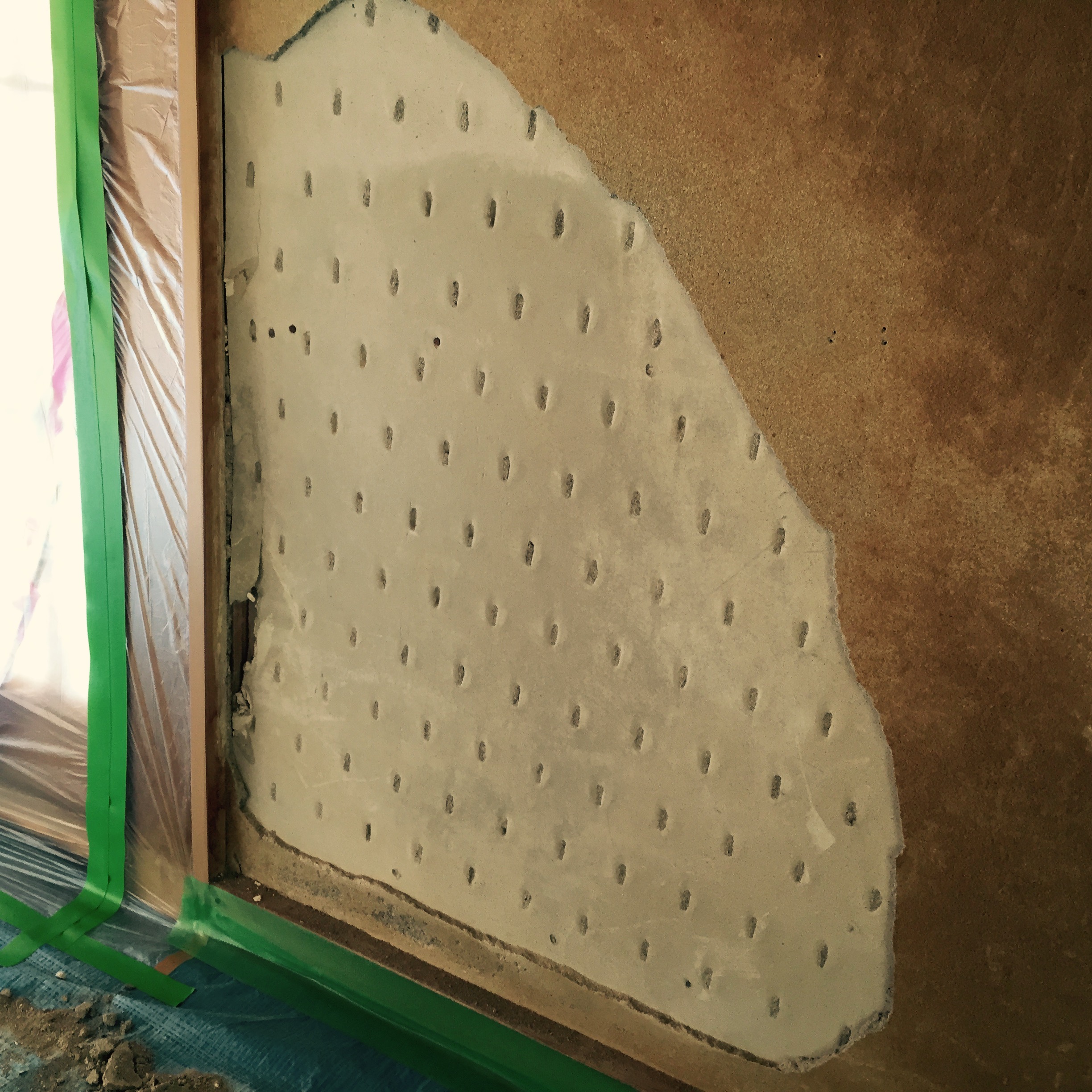 京壁 は しっくい壁 に塗りかえができます Blog 熟練の技術でスイス漆喰の塗り壁を施工する東京 葛飾の左官工事会社 八幡工業