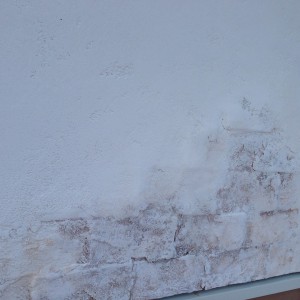 外壁スイス漆喰に擬石