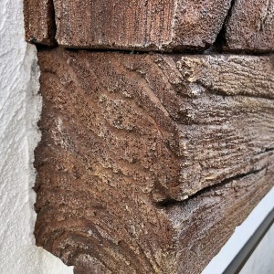 サッシ枠の擬木